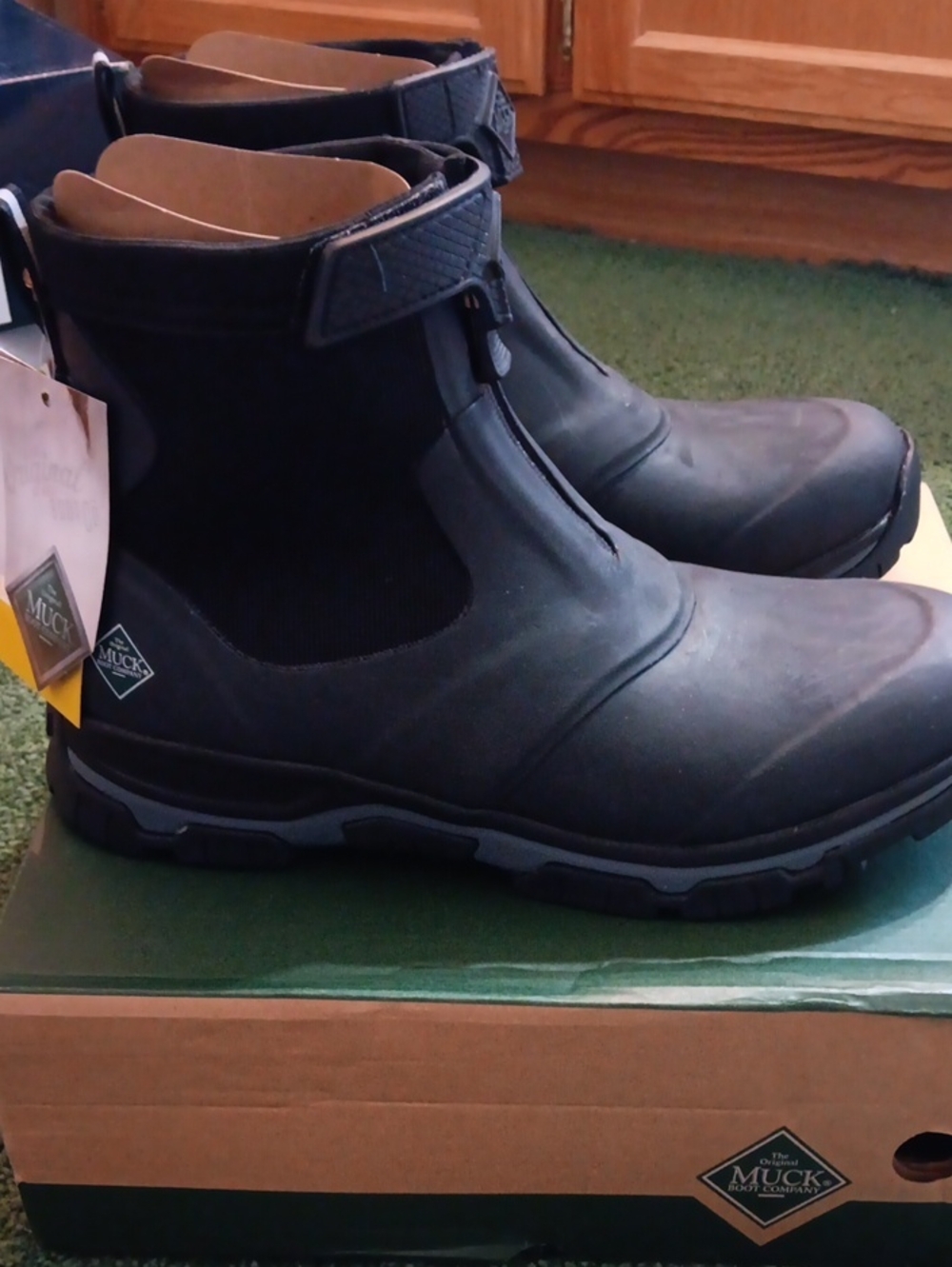Mens Size 13 Muck Boots
